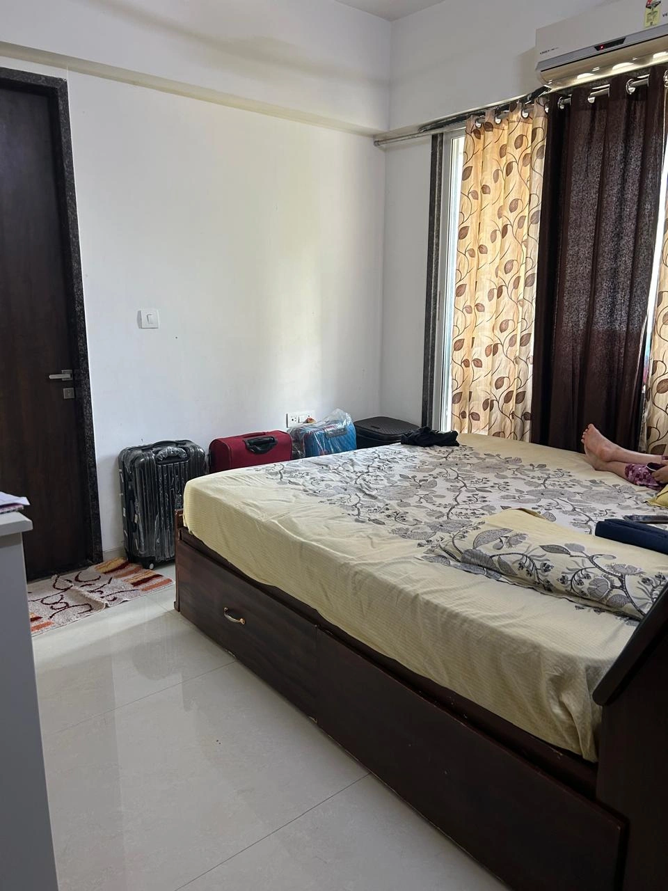 3 BHK Flat for Rent in Romell aether, Goregaon East
